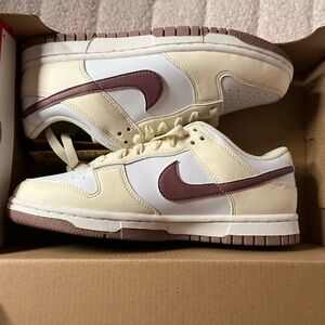 NIKE DUNK LOW NEXT NATURE CREAM